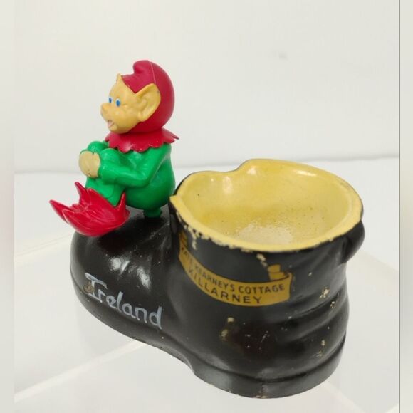 Vintage Elf Knee Hugging Leprechaun On Chalkware Boot Ireland 1975 - Picture 5 of 16